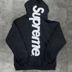 Men’s Supreme Hoodie