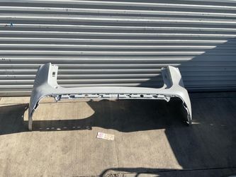 2020 2025 TOYOTA HIGHLANDER REAR BUMPER COVER OEM