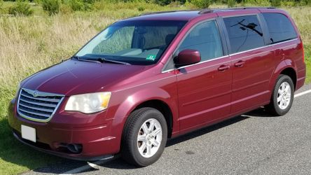2008 Chrysler Town & Country