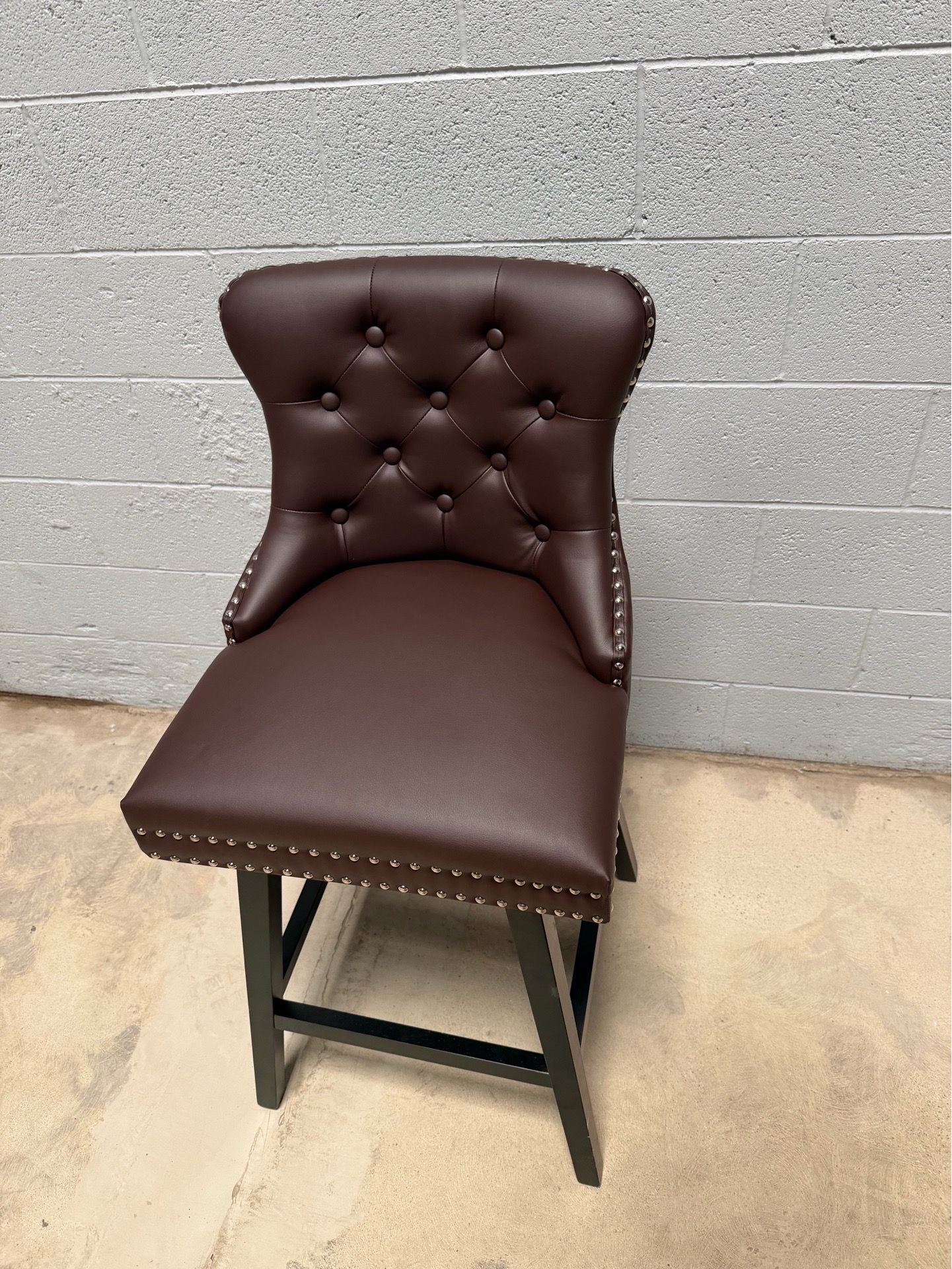 Brown Swivel Counter Height Bar Stools Set of 4 New