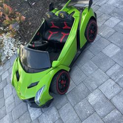 Lamborghini Ride On car