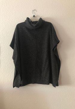 Gap poncho size S