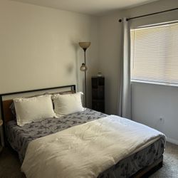 Queen Sized Bedding /mattress