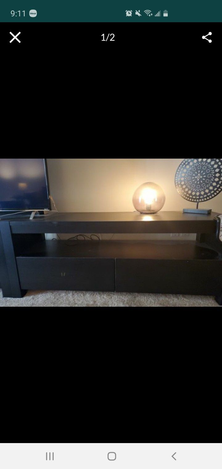 Tv stand