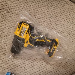 Dewalt Drill 