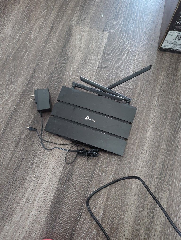 TP Link AC 1750 router