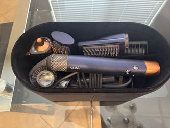 Dyson Airwrap Complete + 2 Extra Attachments & Case – Like New