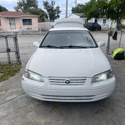 1999 Toyota Camry