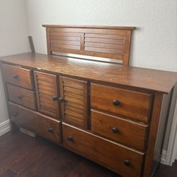 Queen Bedroom Set