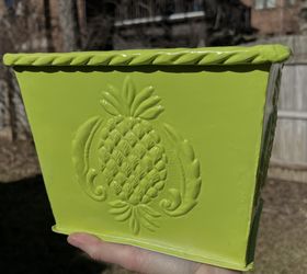 Green pineapple cache pot