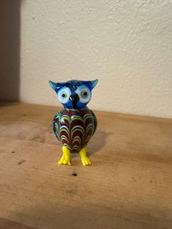 Small Blue glass owl