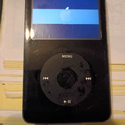 APPLE IPOD 30 GB USED PROGRAMED WITH/MUSIC /PHOTOS /VIDEOS