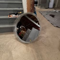 Round Mirror