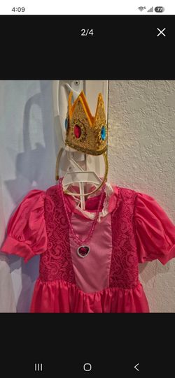 Princess peach costume