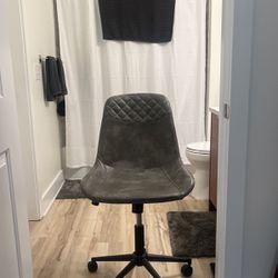Office Chair Brand New Got A New One 