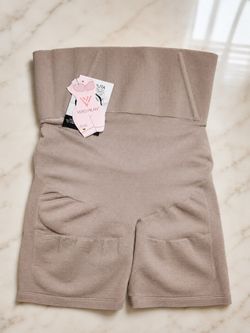 Vero Milan High-Waist Shaping Shorts