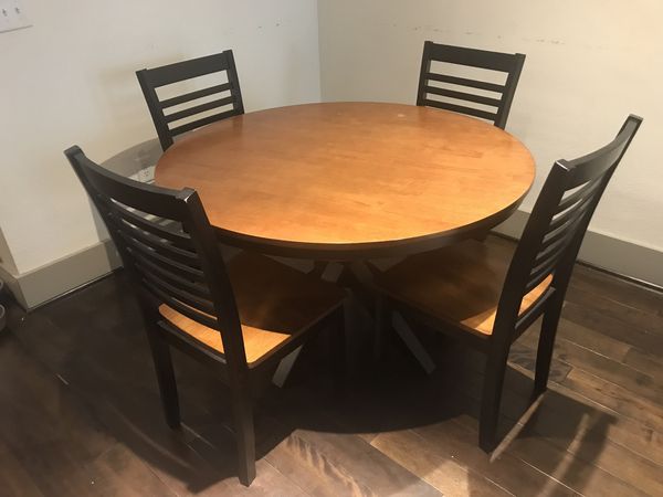 kitchen table and chair at nebraska furniture mart