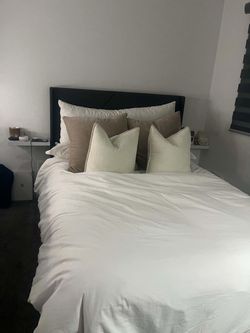 Full bed grey