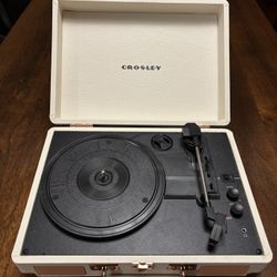Crosley CR8005D-WH Record Player