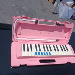 Yamaha p32d 32 Key Pianica
