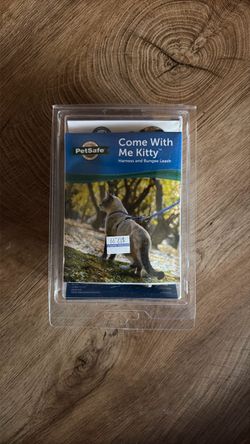 PetSafe Come With Me Kitty Harness and Bungee Leash