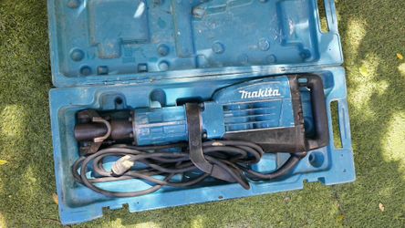 Makita Breaker Hammer