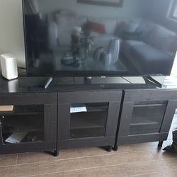 Living room 3 piece console