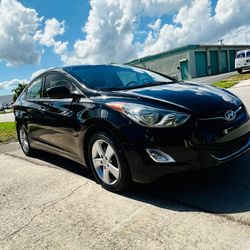 2013 Hyundai Elantra 