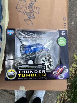 Thunder Tumbler Wireless LED RC Rally Car 360 Degree Blue Hat Toy Company NIB
