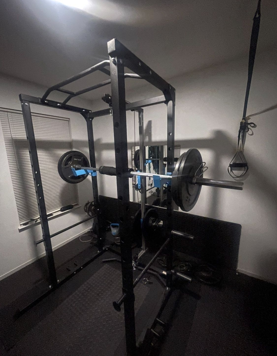 Squat Cage With Pulley System