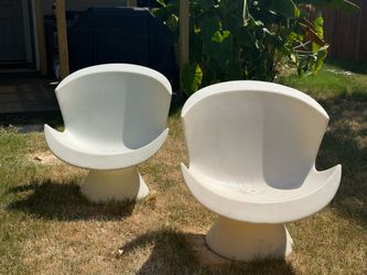 Karim Rashid kite chairs
