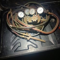 aceytlene torch's 