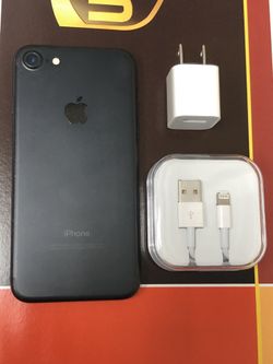 iPhone 7 128GB Factory Unlocked