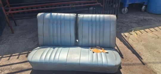 Bench seat