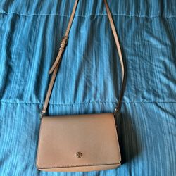  Tory Burch crossbody bag