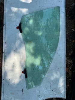 2002-2006 Toyota Camry door Glass