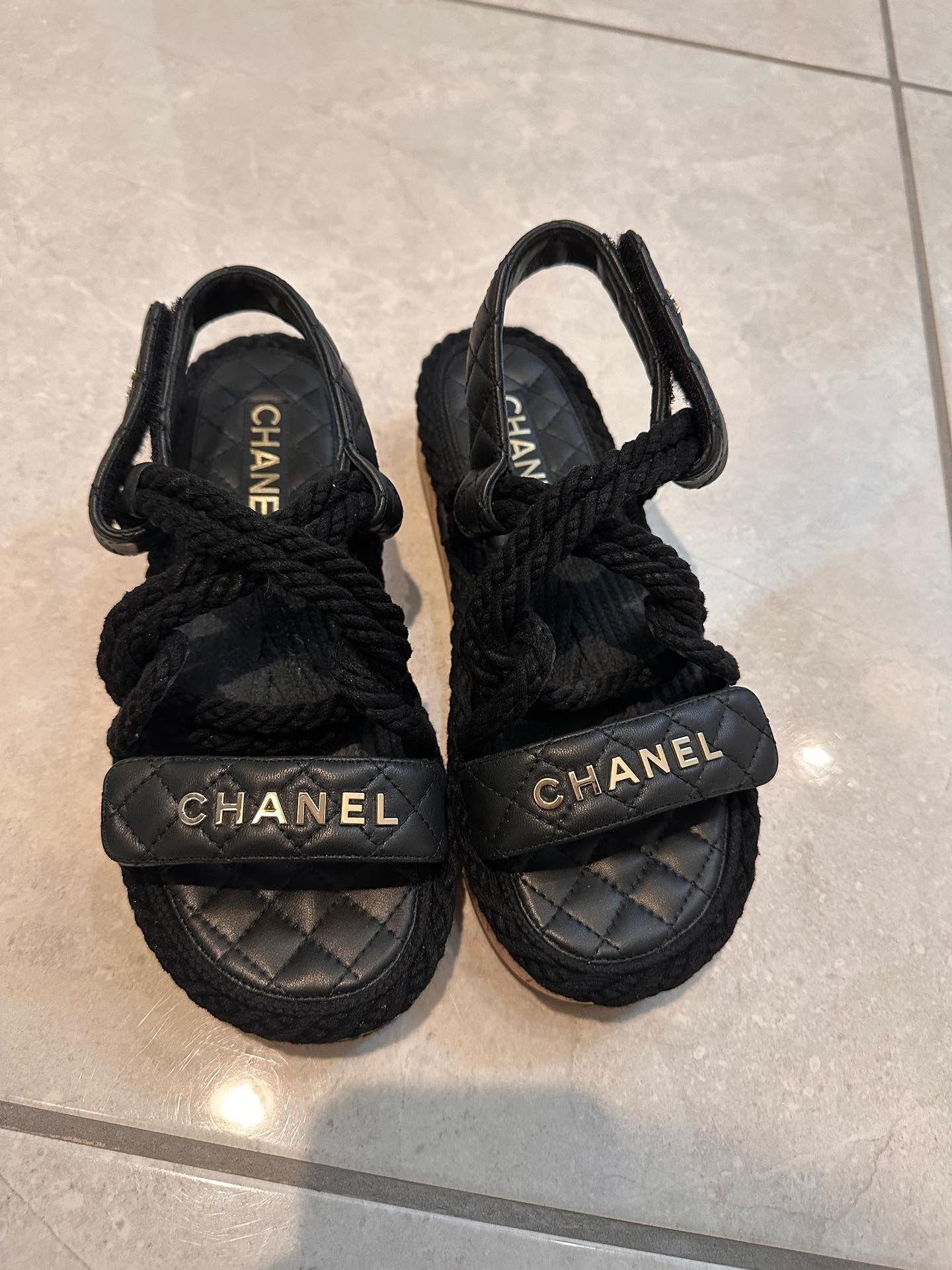 CHANEL Silver Leather Calfskin Crystal Stars Mules Sandals Sz. 38 for Sale  in Las Vegas, NV - OfferUp