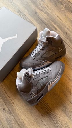 Cool Grey 5