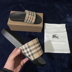 Tan Burberry slides