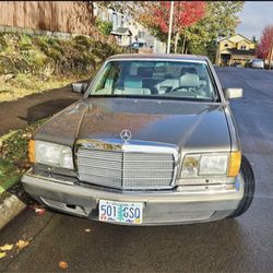 1989 Mercedes-Benz 300