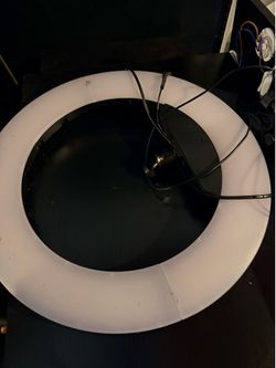 Ring light