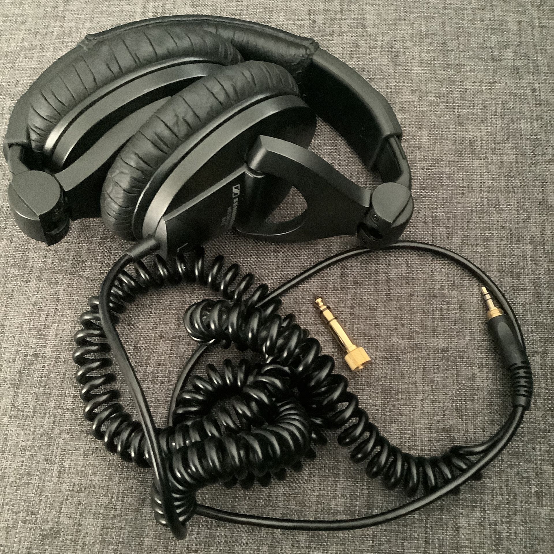 Sennheiser's HD 280 Pro around-the-ear headphone