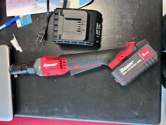 Bauer 20v 3/8 ratchet kit with 5AH battery and charger