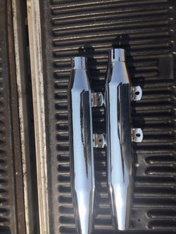 Harley Davidson stock exhaust pipes