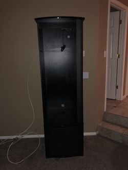 Etntertainment system stands for FREEE!! First come first serve 6549 Gossamer Fog Ave. gate code:##0318