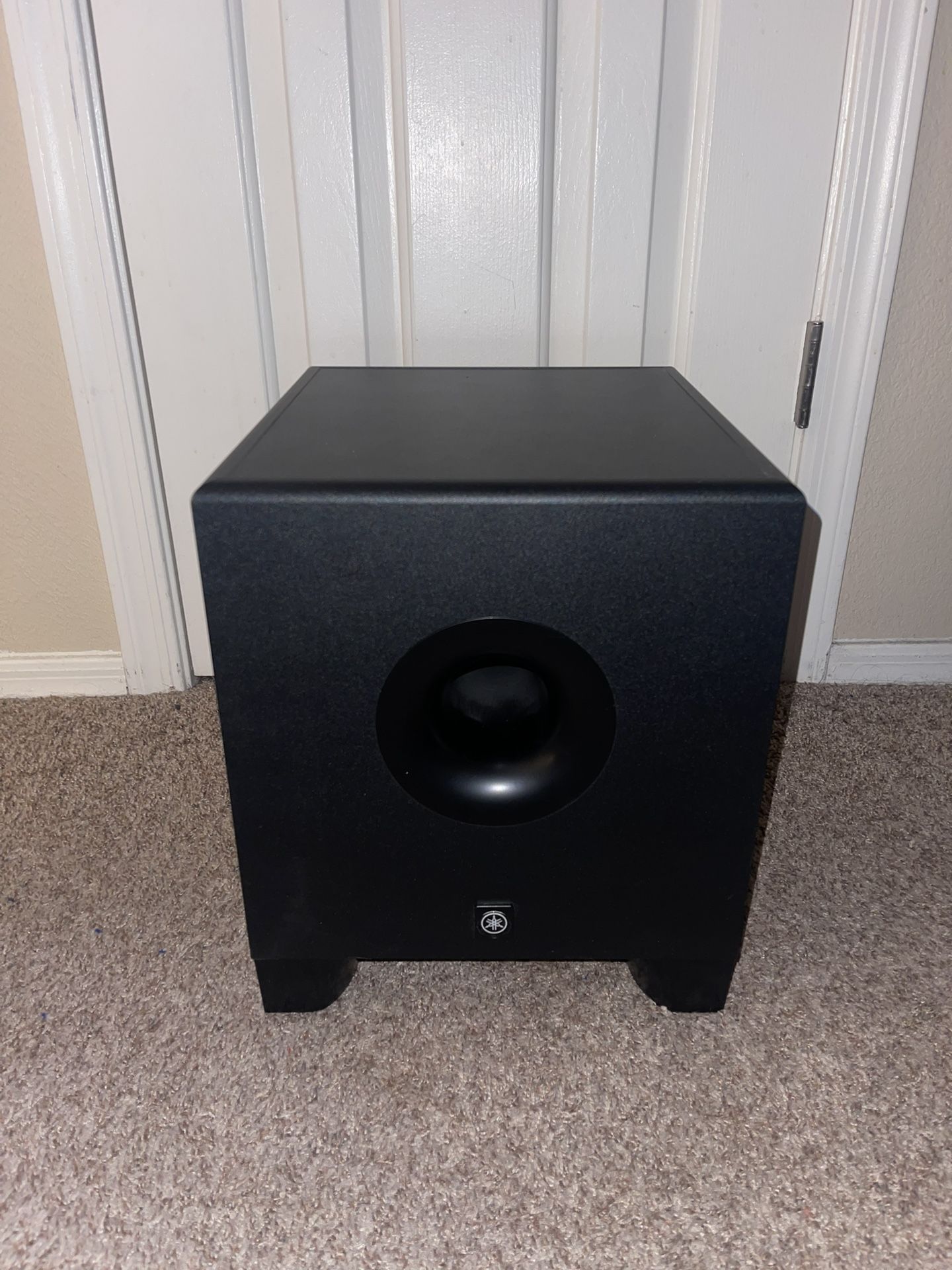 Yamaha HS8S Powered Studio Subwoofer