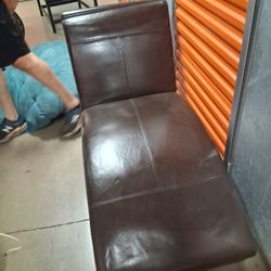 Leather Lounge Chair