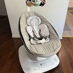 MamaRoo Multi-Motion Baby Swing