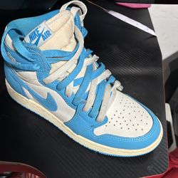 Nike Air Jordan 1 Retro High OG "UNC Reimagined