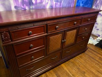 Vintage dresser